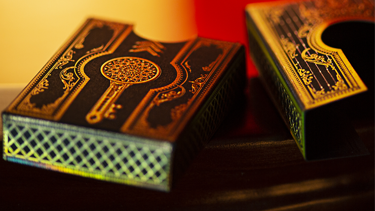 Naipes Secrets of the Key Master (con cajón de lámina holográfica) de Handlordz