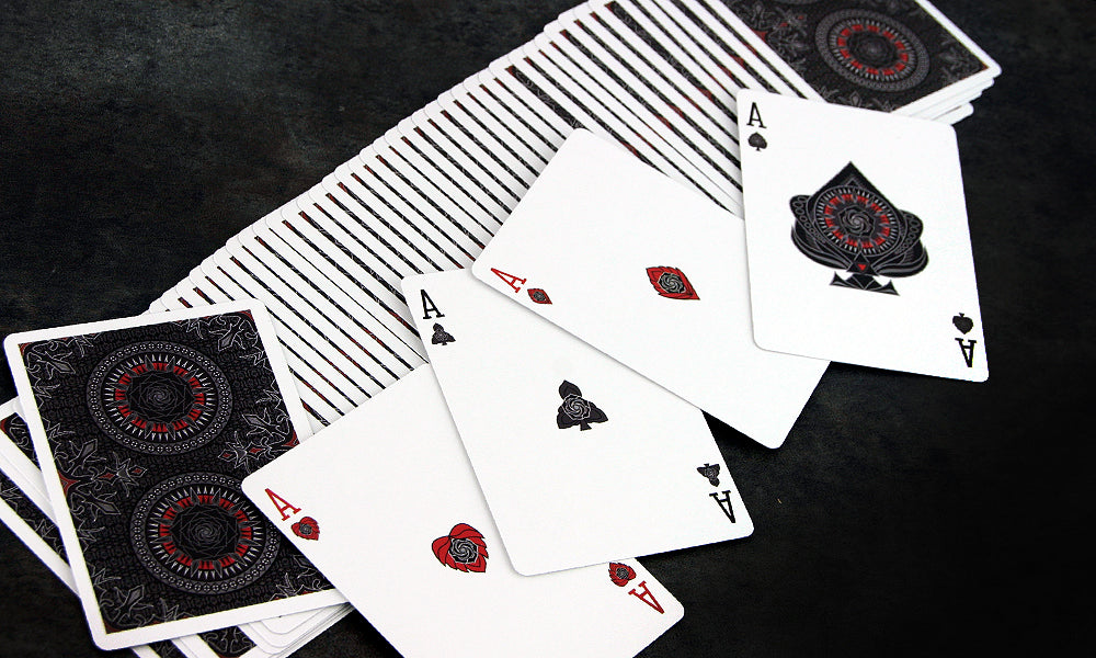 Naipes Bicycle de edición limitada Black Rose de Collectable Playing Cards