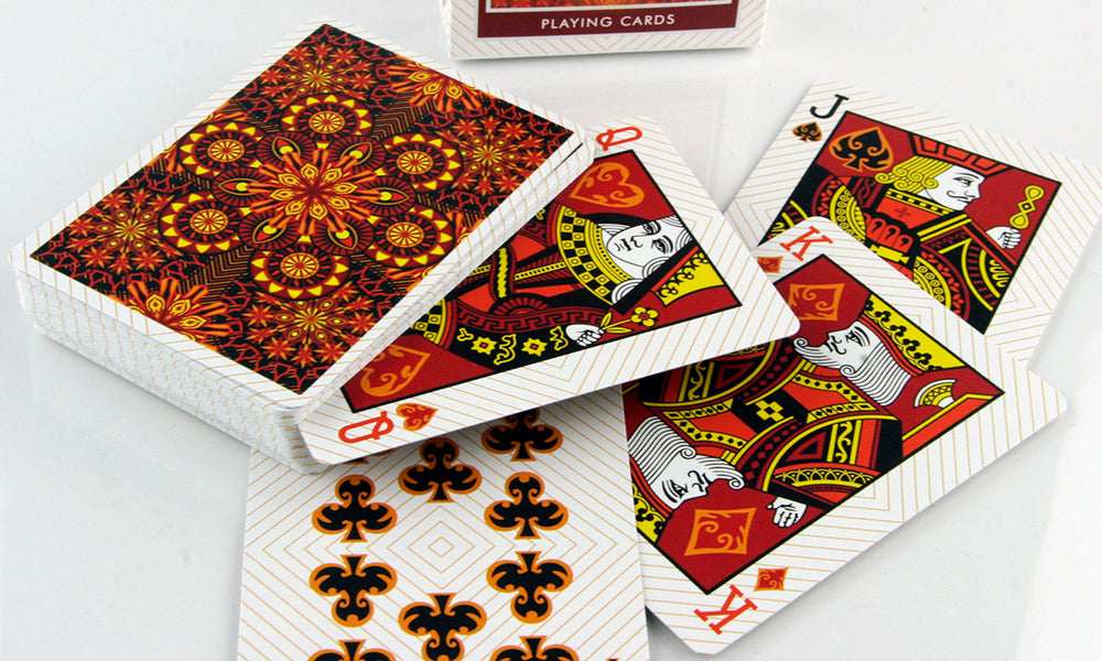 Fuego elemental de bicicleta de naipes coleccionables