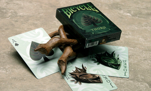 Naipes Bicycle Thorn de Collectable Playing Cards