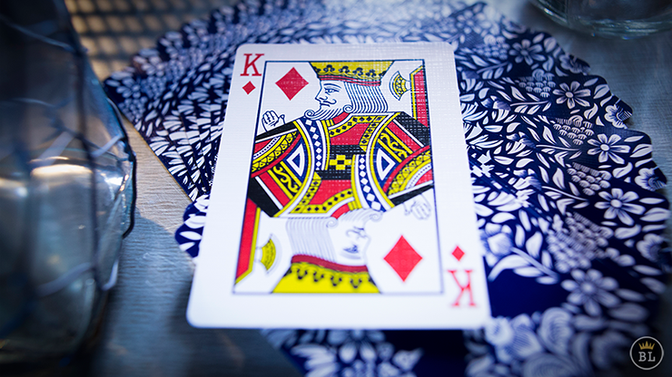 Butterfly Playing Cards Edición limitada de coleccionista en color rojo (¿numeradas y firmadas en estuches de tarjetas Butterfly Carat?)