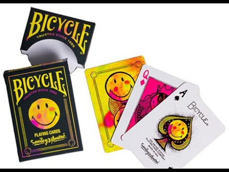 Bicycle X Smiley Collector’s Edition